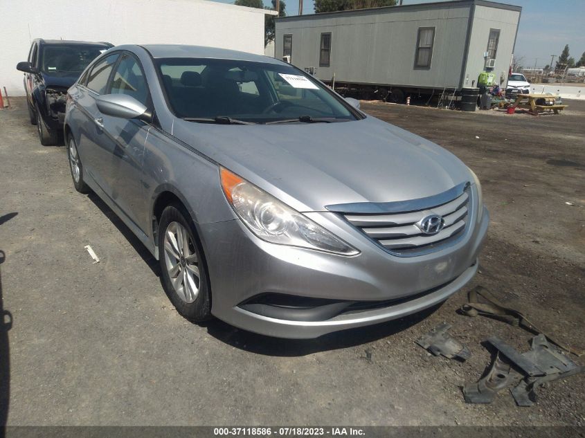 2014 HYUNDAI SONATA GLS