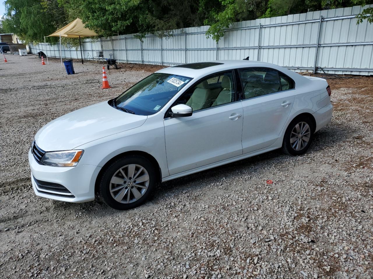 2016 VOLKSWAGEN JETTA SE