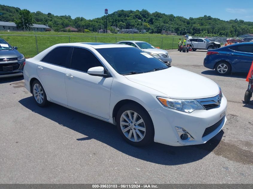 2014 TOYOTA CAMRY XLE