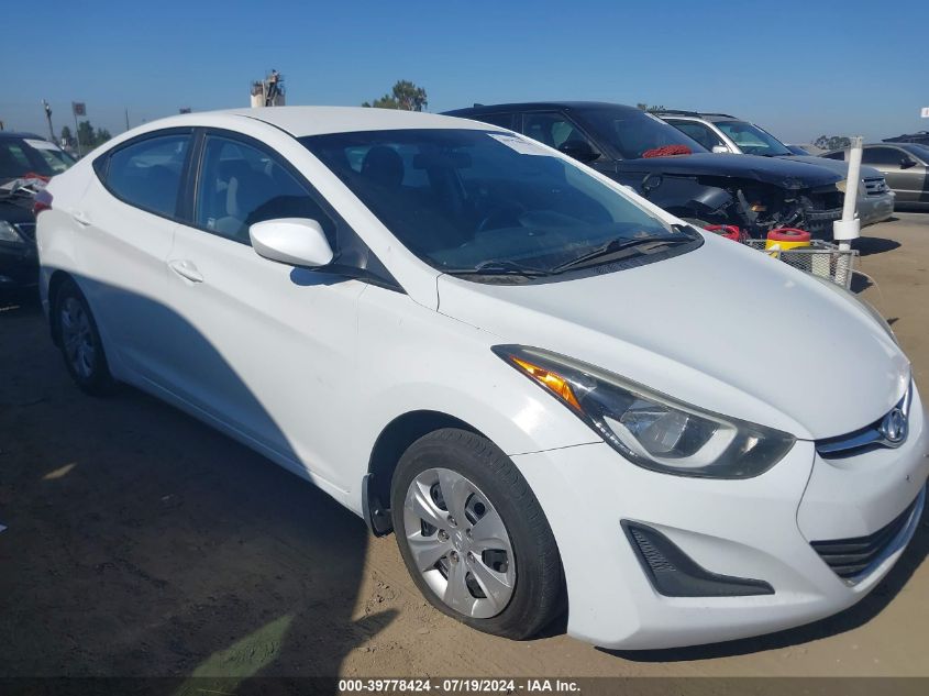 2016 HYUNDAI ELANTRA SE