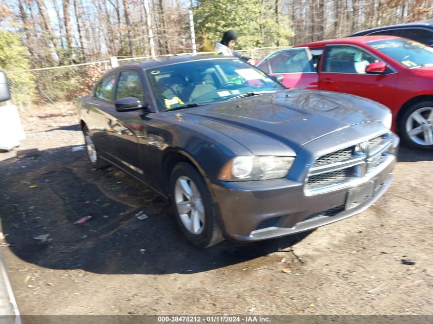 2013 DODGE CHARGER SE