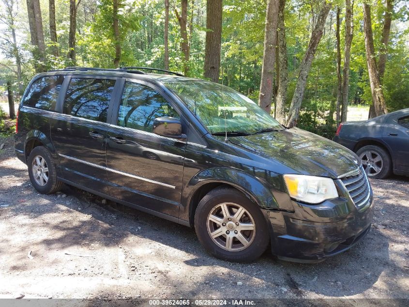 2010 CHRYSLER TOWN & COUNTRY TOURING