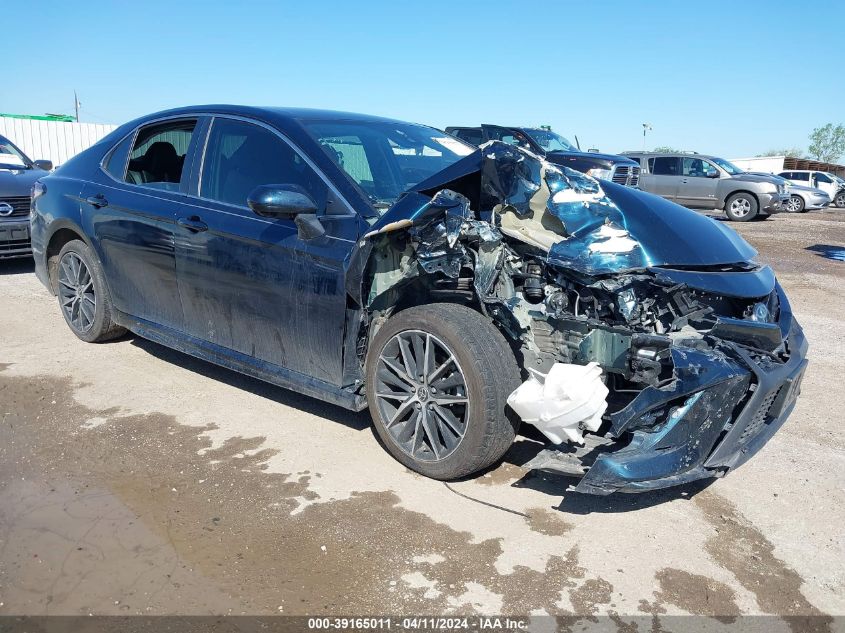 2021 TOYOTA CAMRY SE