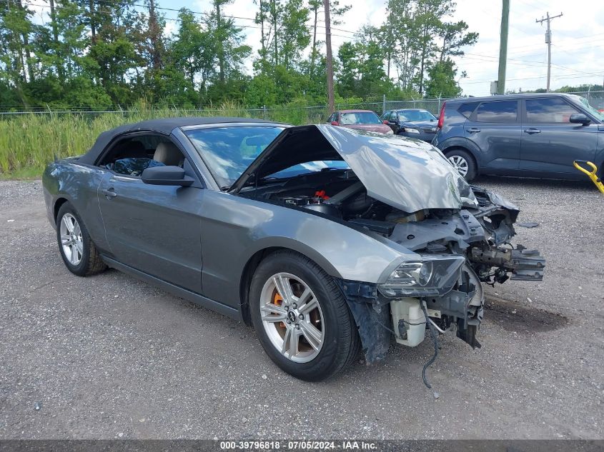 2013 FORD MUSTANG V6