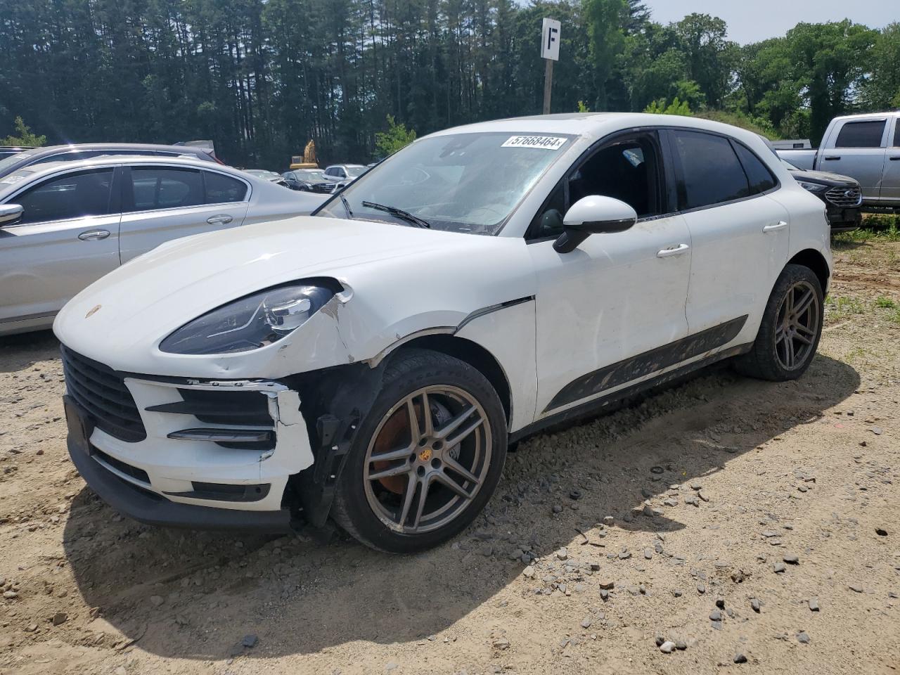 2019 PORSCHE MACAN