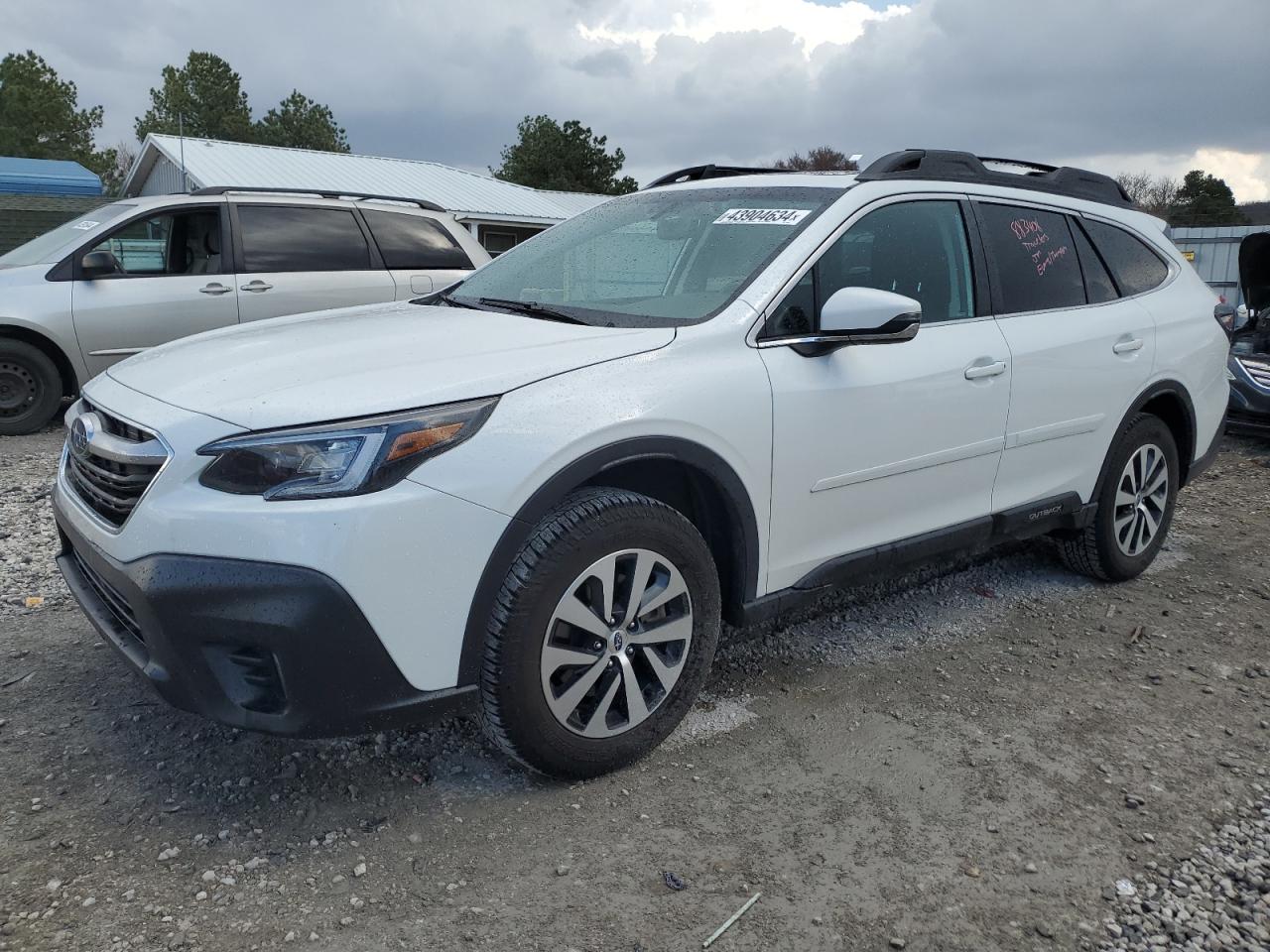 2020 SUBARU OUTBACK PREMIUM