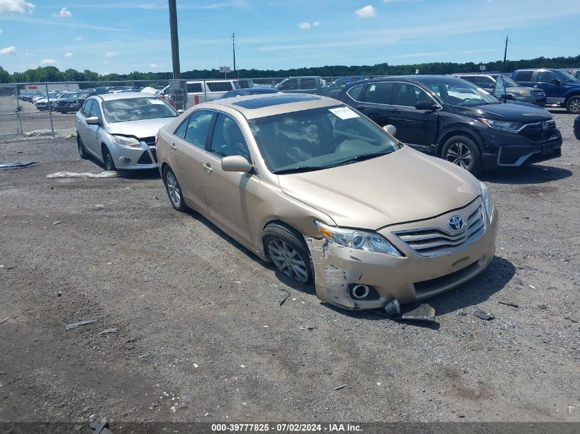 2010 TOYOTA CAMRY XLE