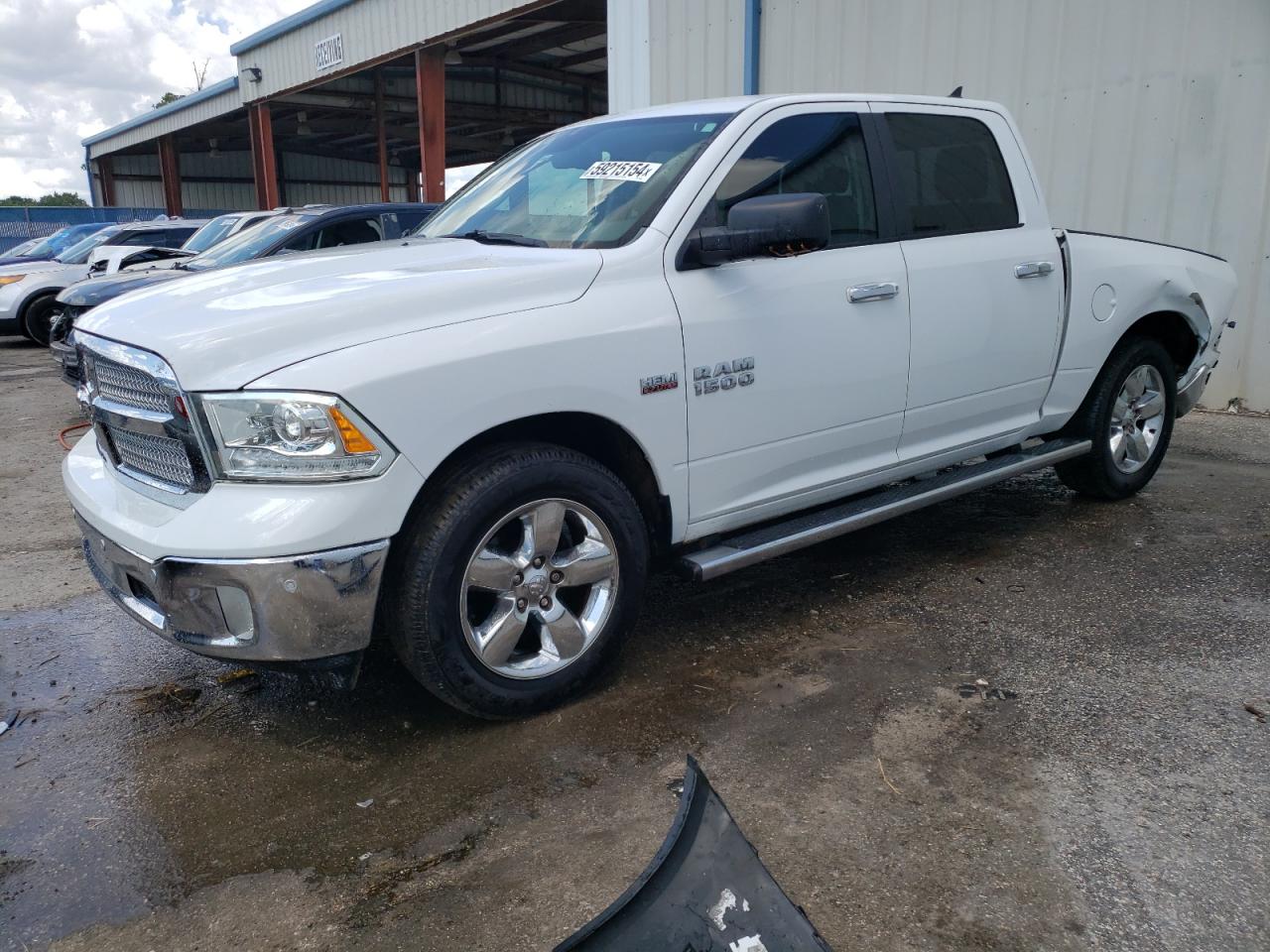 2016 RAM 1500 SLT