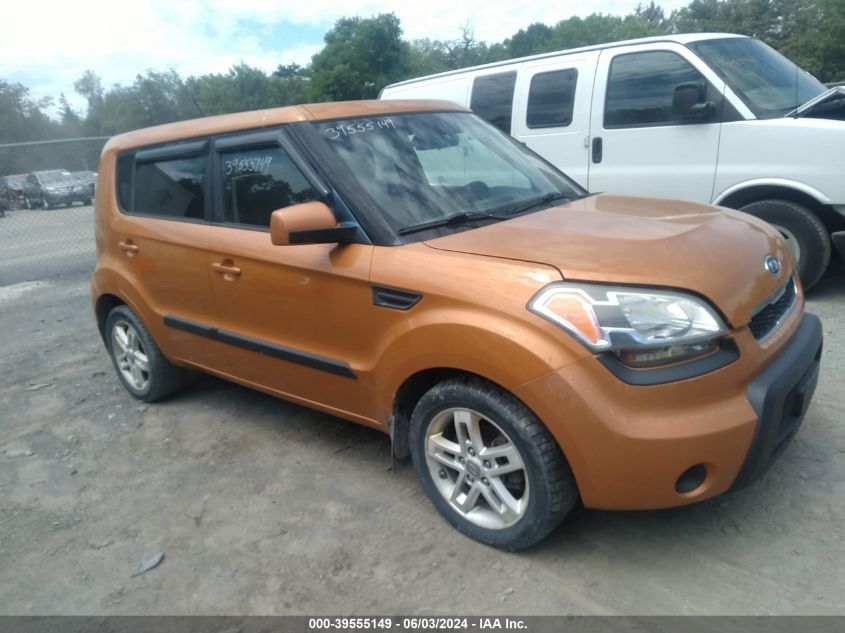 2011 KIA SOUL +