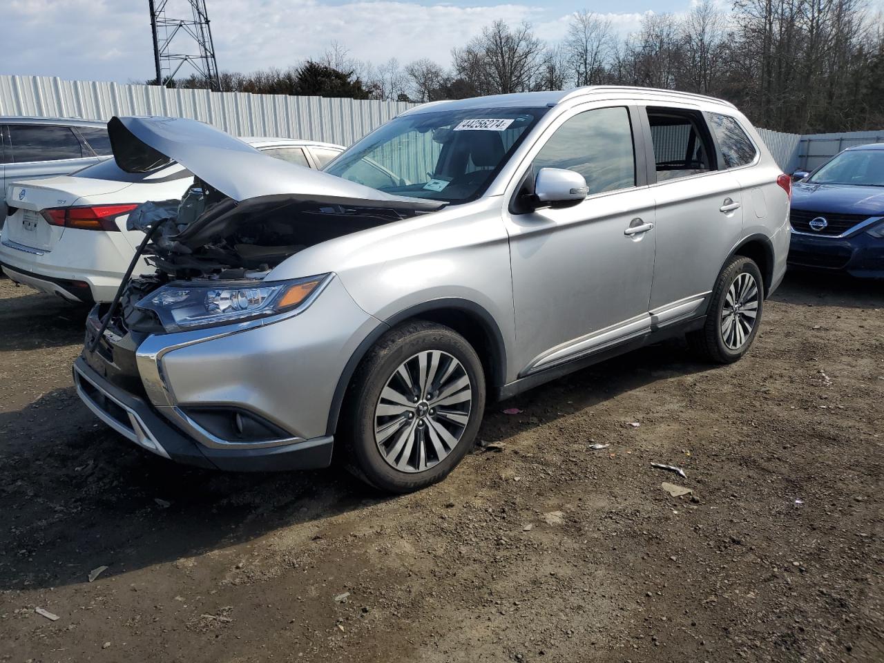 2019 MITSUBISHI OUTLANDER SE