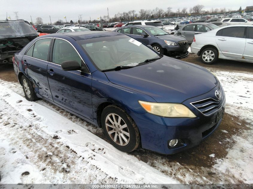 2010 TOYOTA CAMRY XLE V6