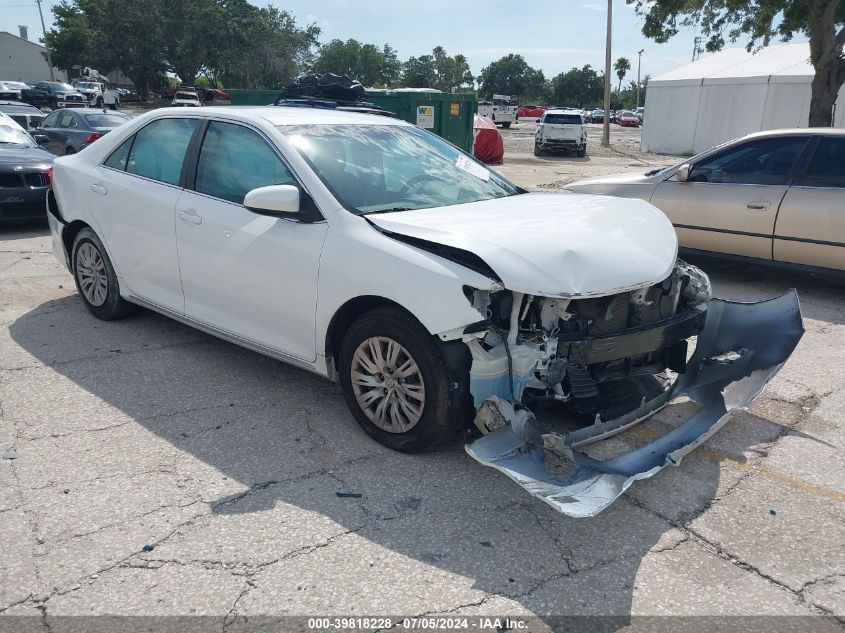 2014 TOYOTA CAMRY LE