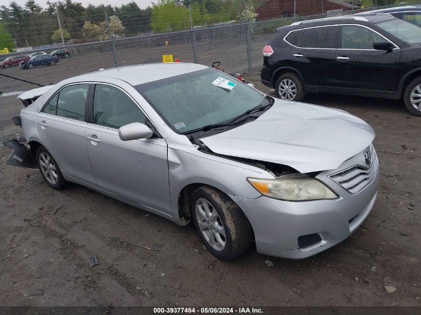 2011 TOYOTA CAMRY LE