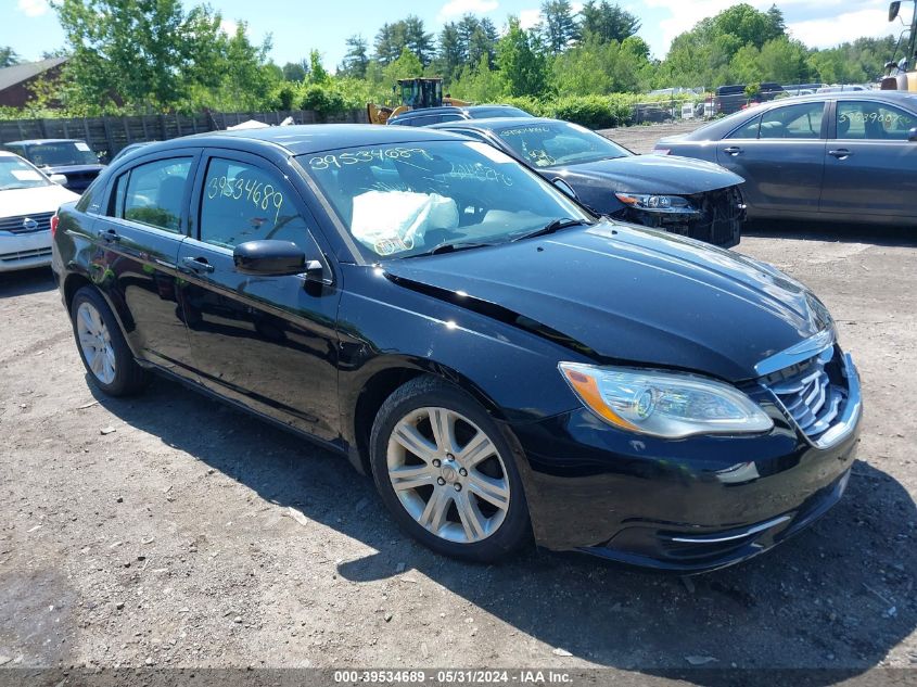 2013 CHRYSLER 200 LX