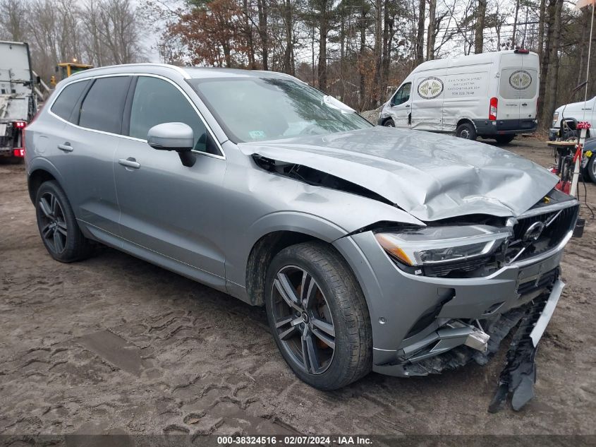 2018 VOLVO XC60 T6 MOMENTUM