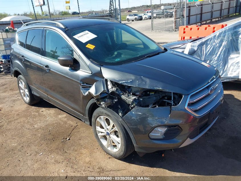 2017 FORD ESCAPE SE