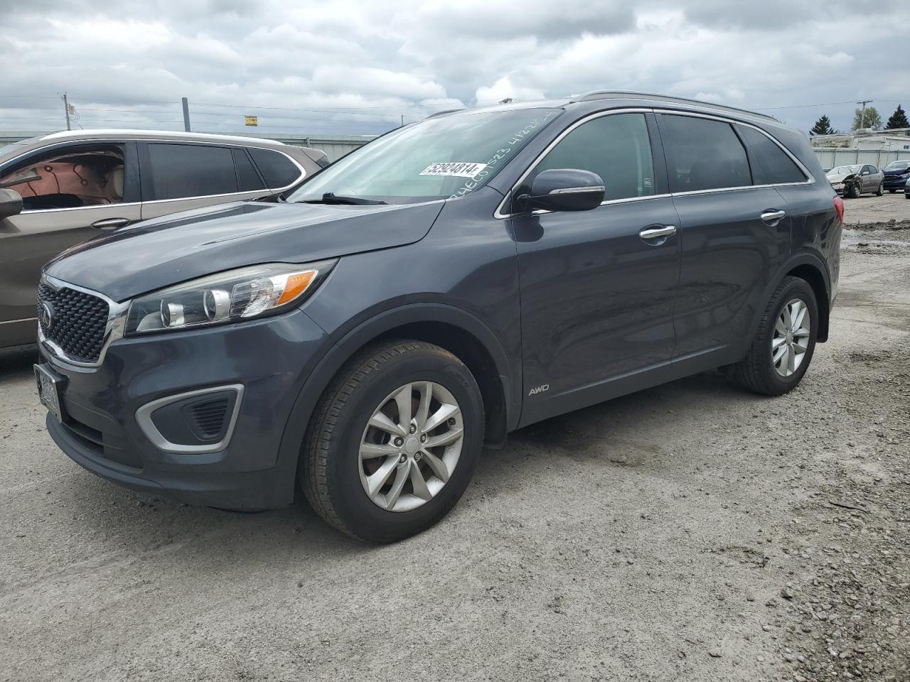 2016 KIA SORENTO LX