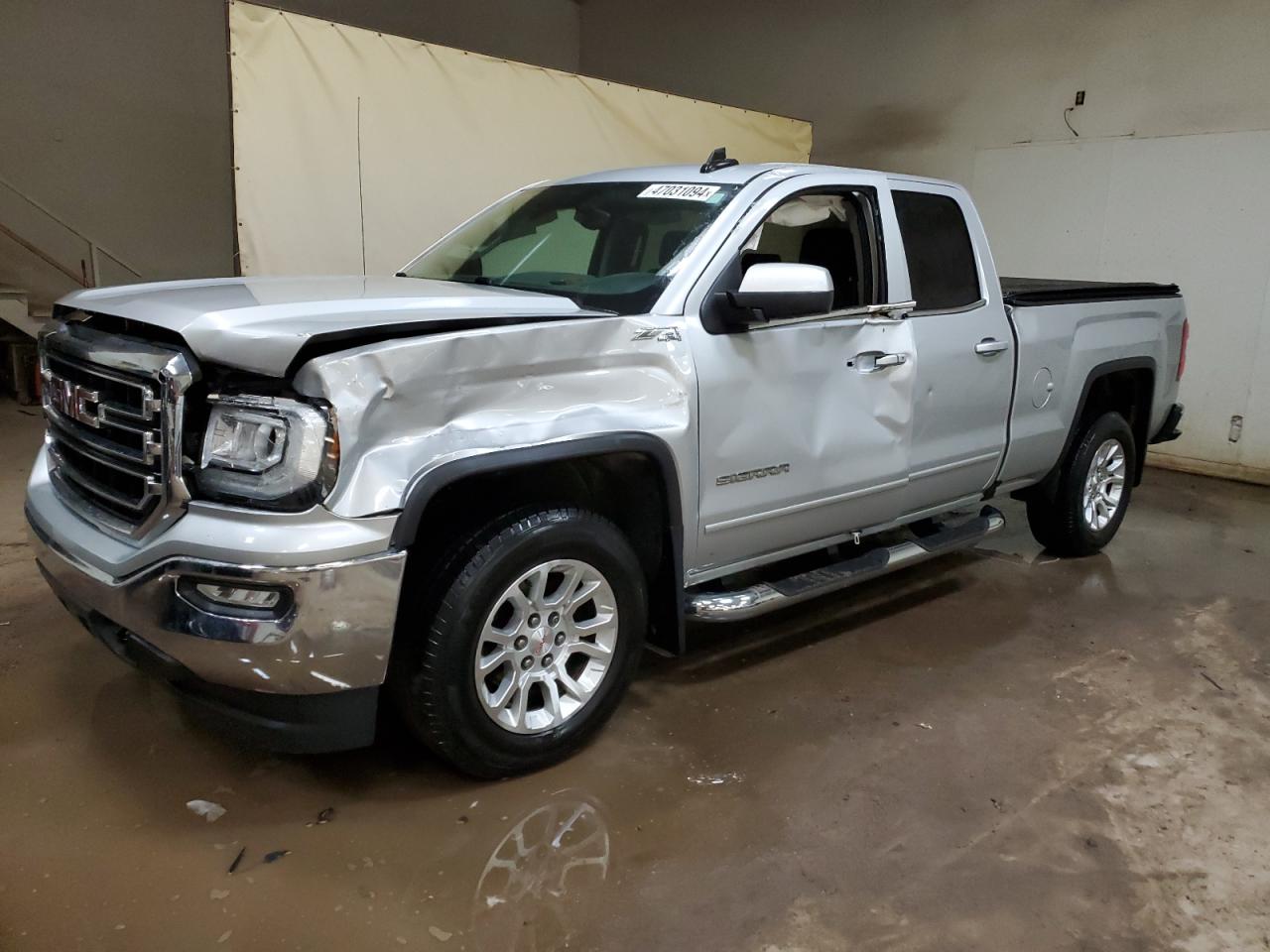 2017 GMC SIERRA K1500 SLE