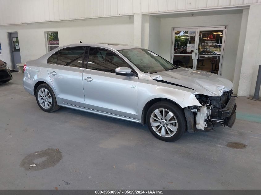 2015 VOLKSWAGEN JETTA 1.8T SE