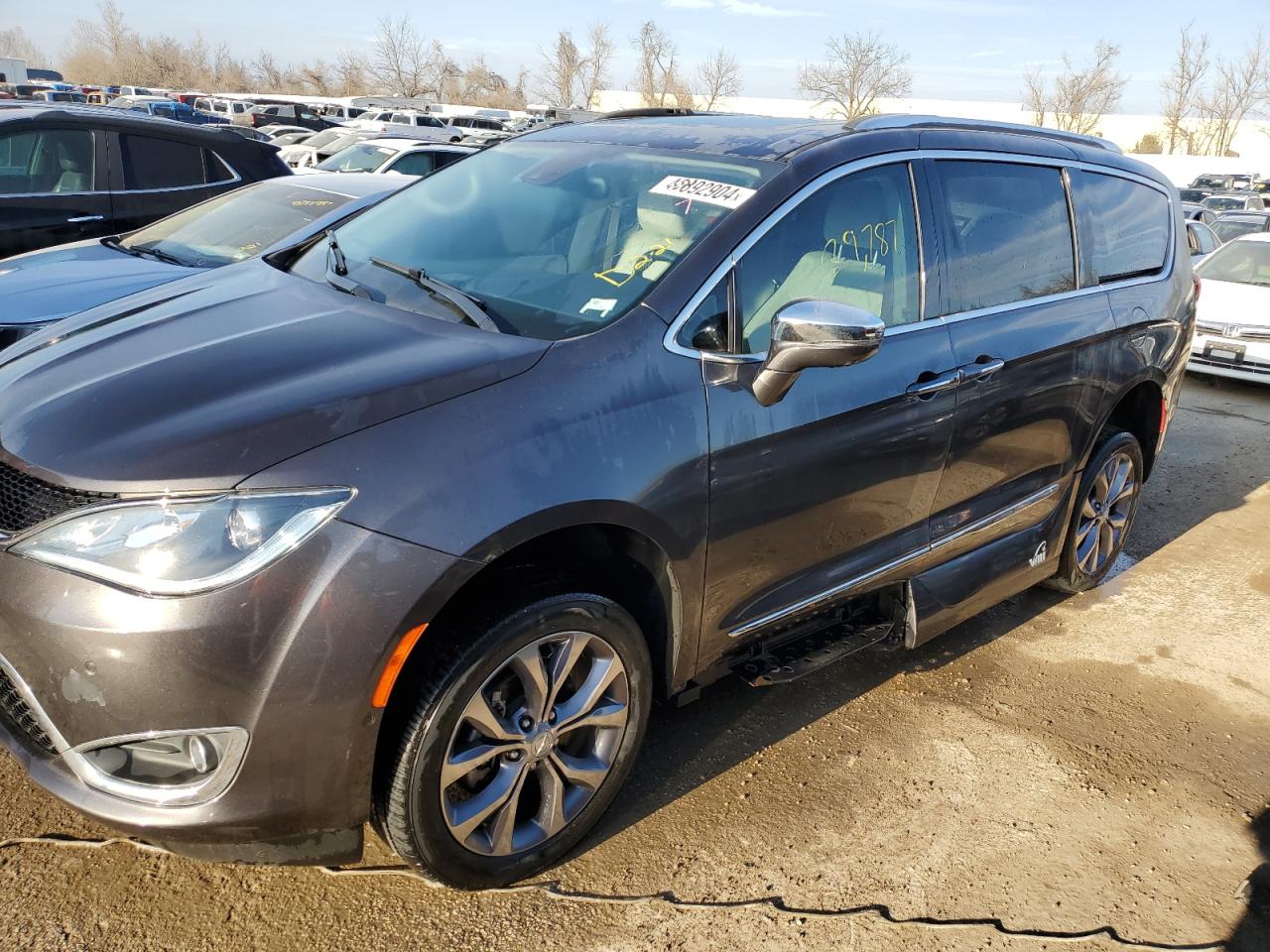 2019 CHRYSLER PACIFICA LIMITED