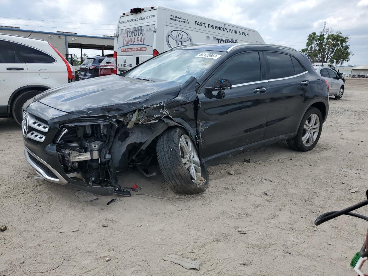 2019 MERCEDES-BENZ GLA 250