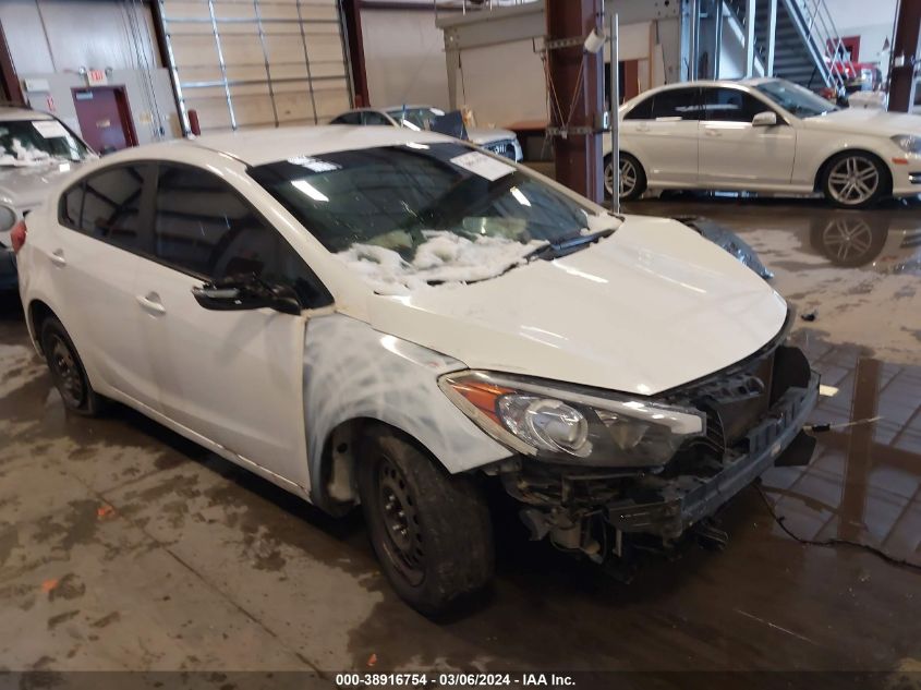 2015 KIA FORTE LX