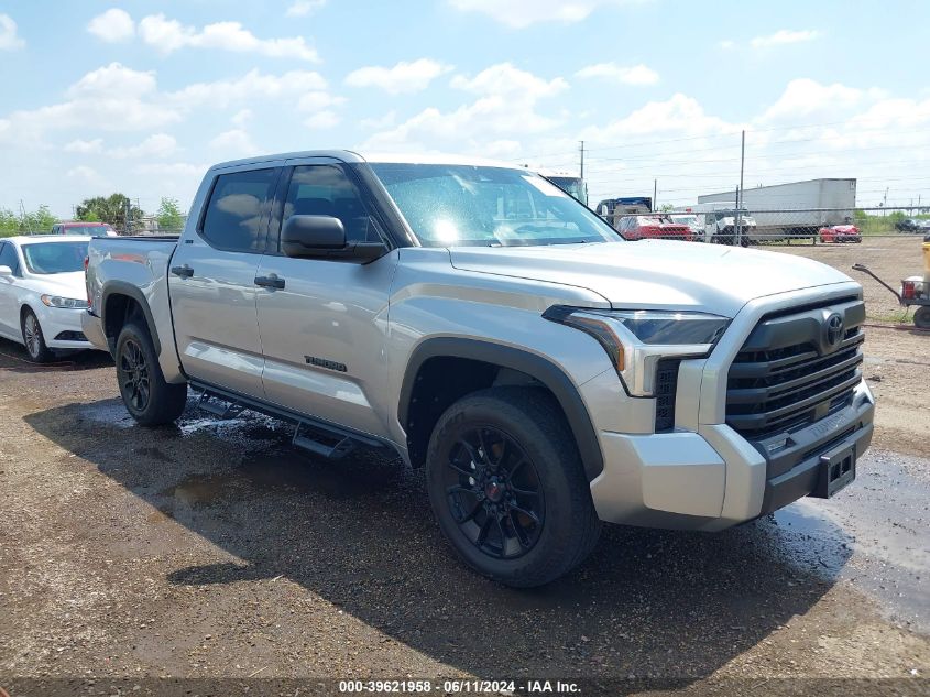 2022 TOYOTA TUNDRA SR5