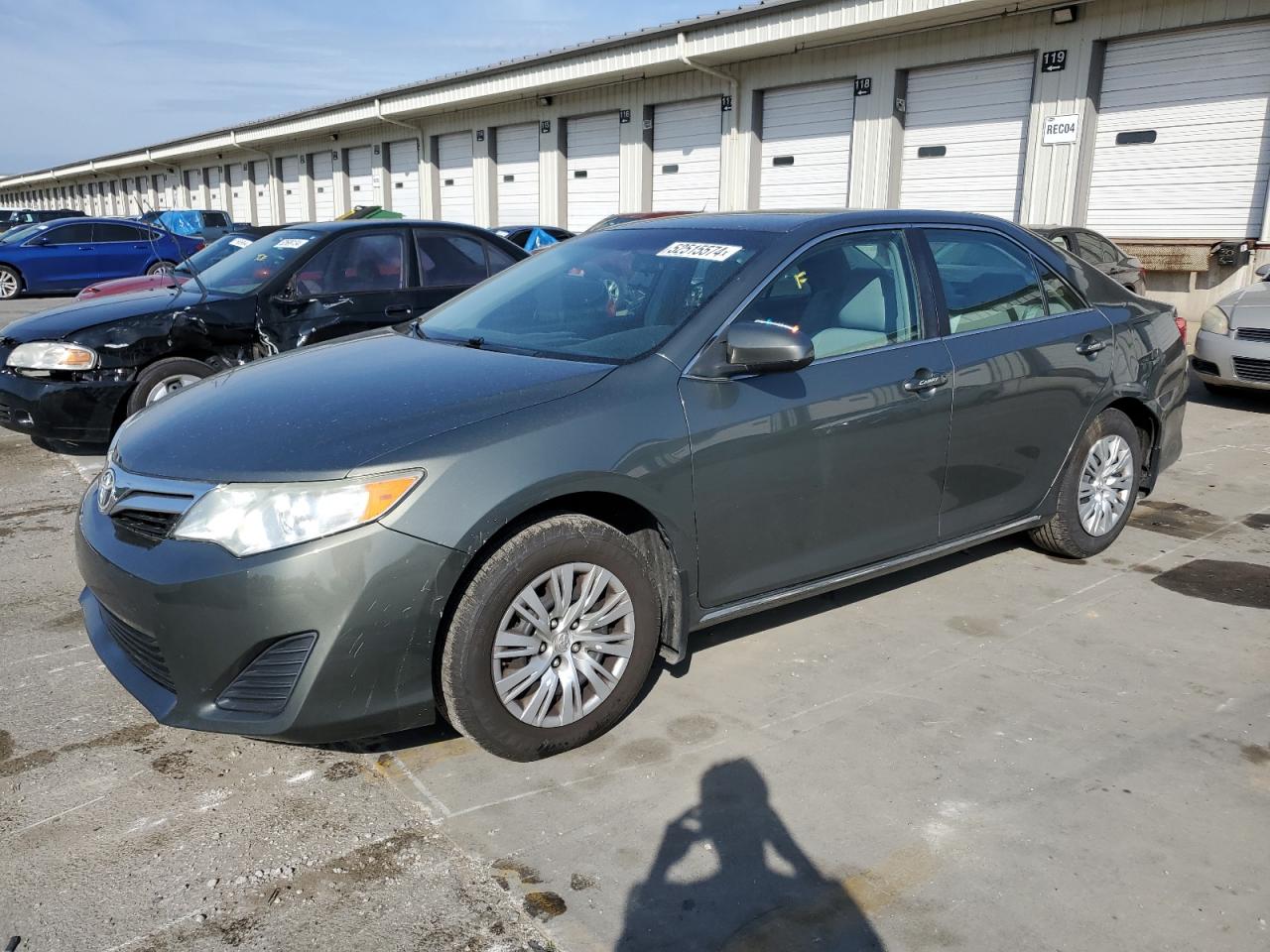 2014 TOYOTA CAMRY L