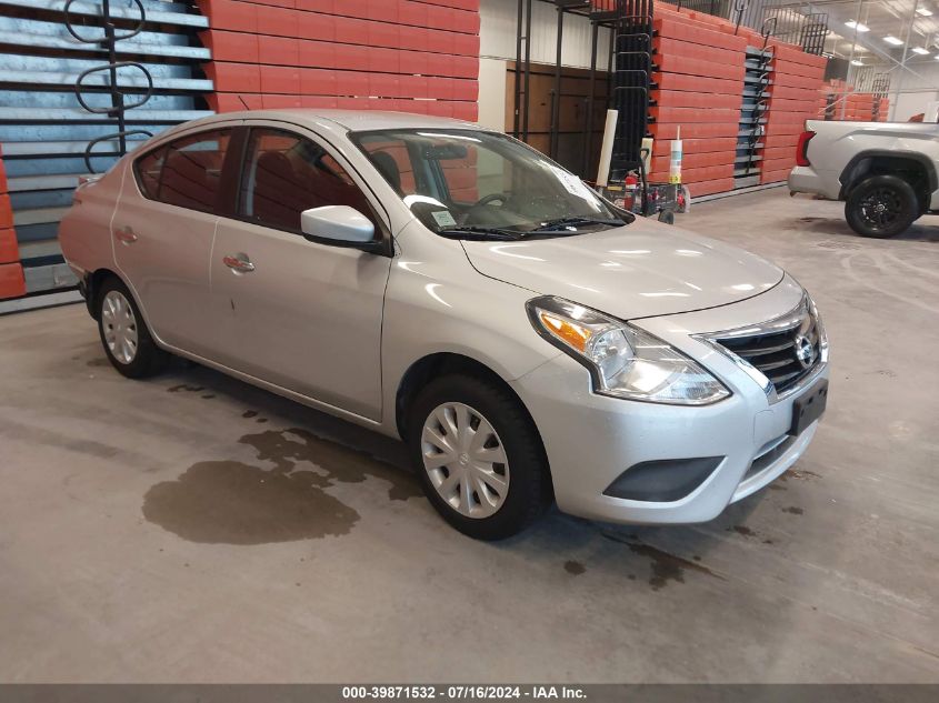 2017 NISSAN VERSA