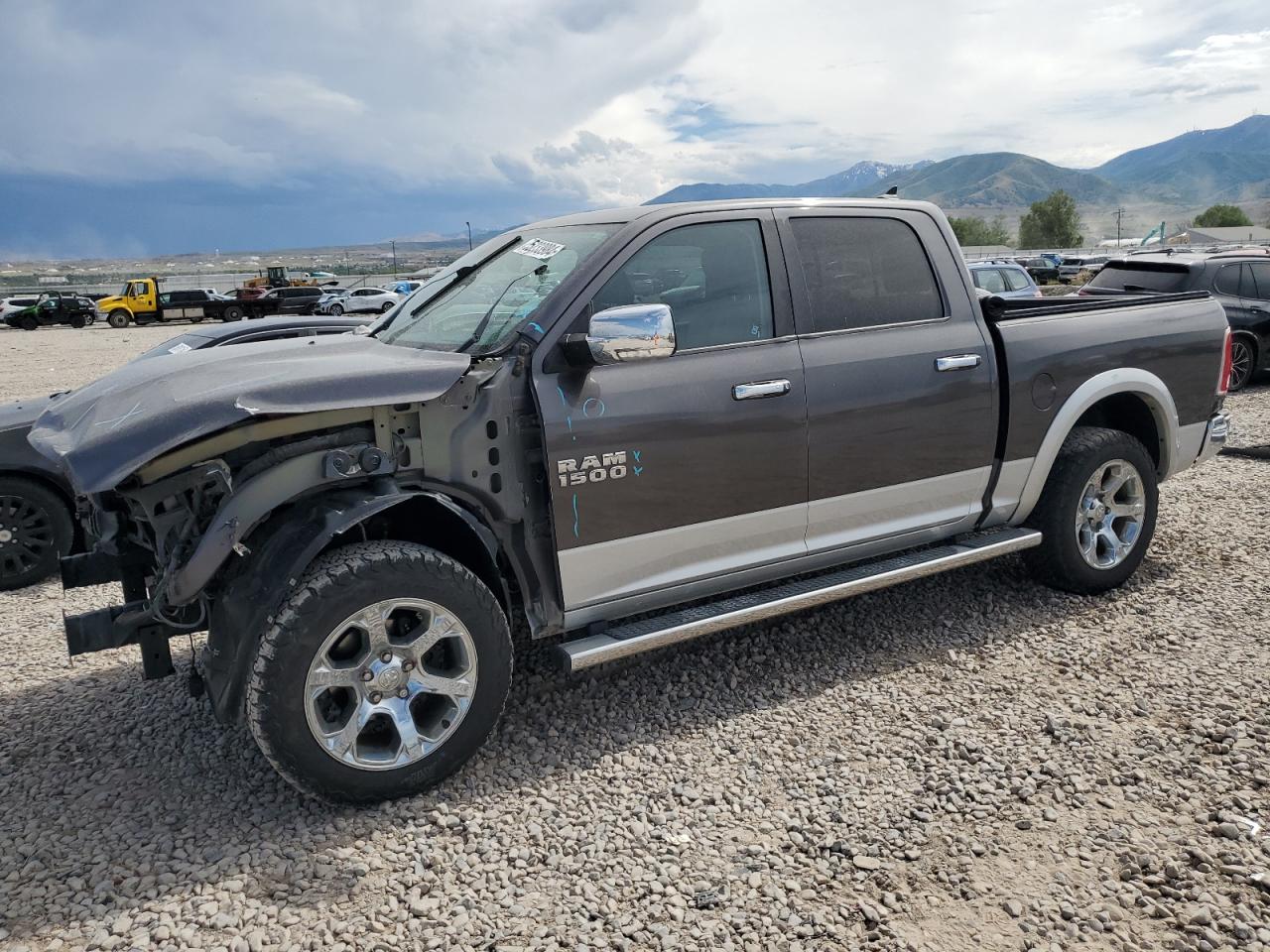 2014 RAM 1500 LARAMIE