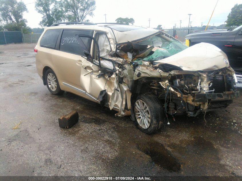 2014 TOYOTA SIENNA XLE/LIMITED