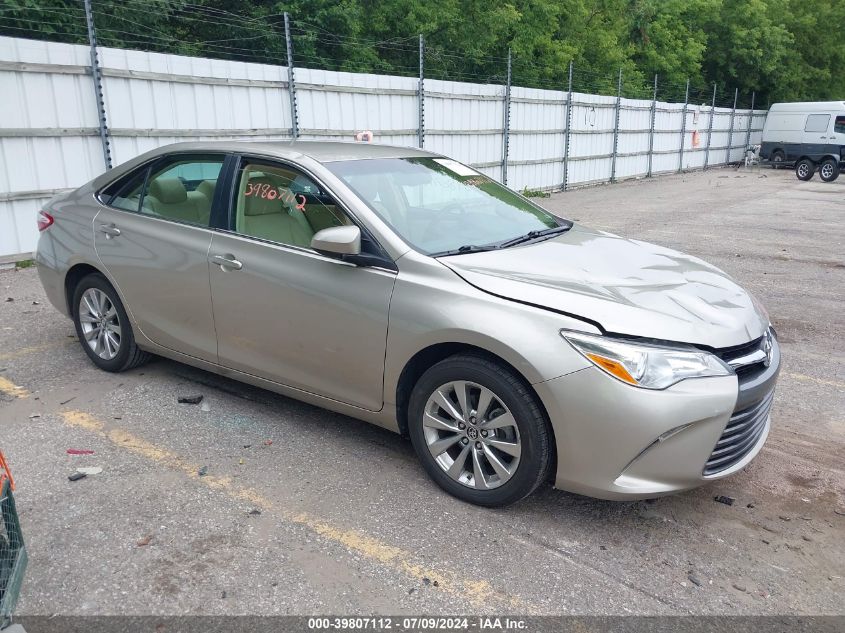 2015 TOYOTA CAMRY XLE