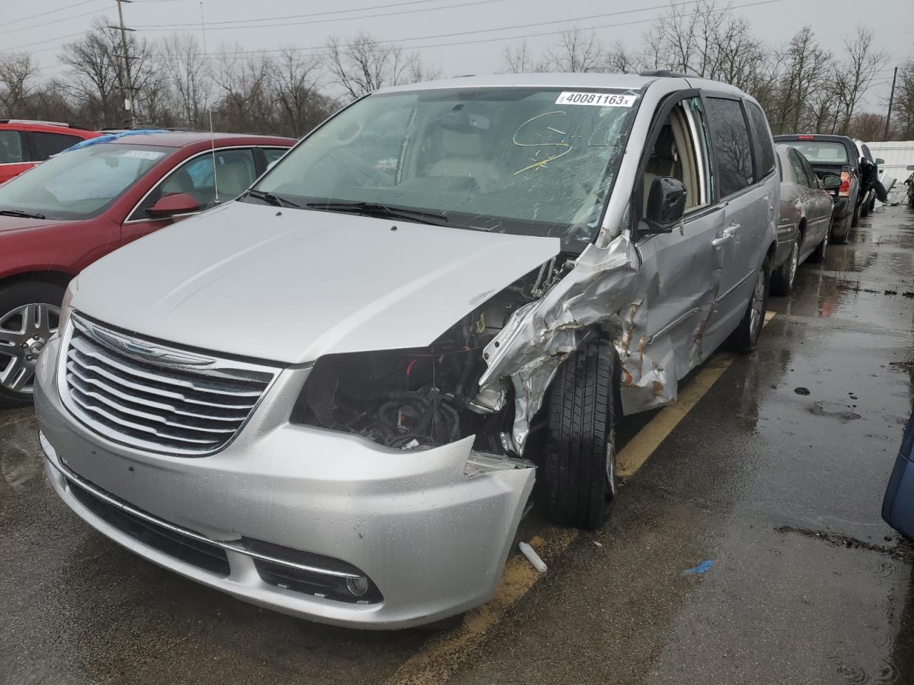 2011 CHRYSLER TOWN & COUNTRY TOURING L