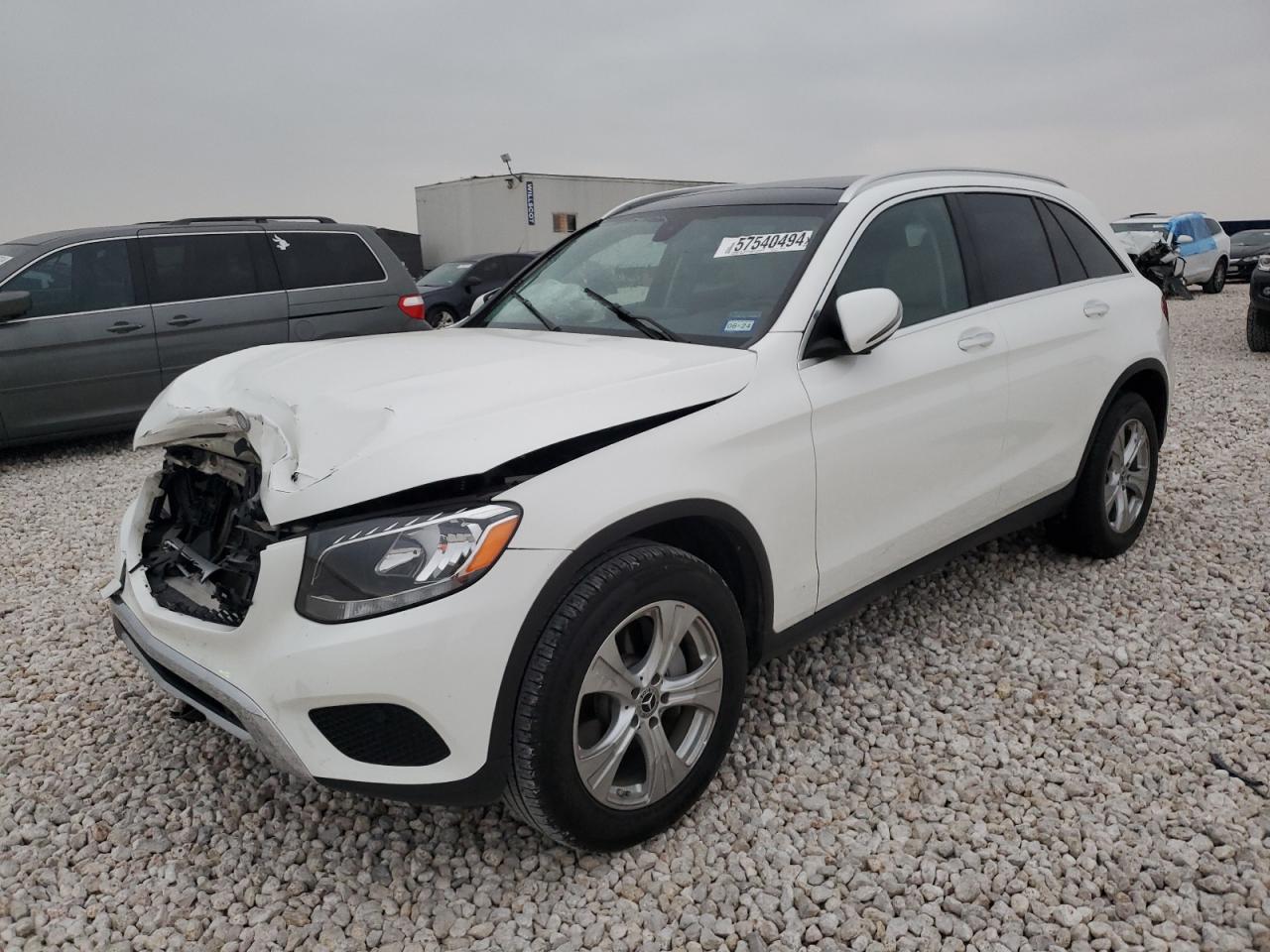 2017 MERCEDES-BENZ GLC 300