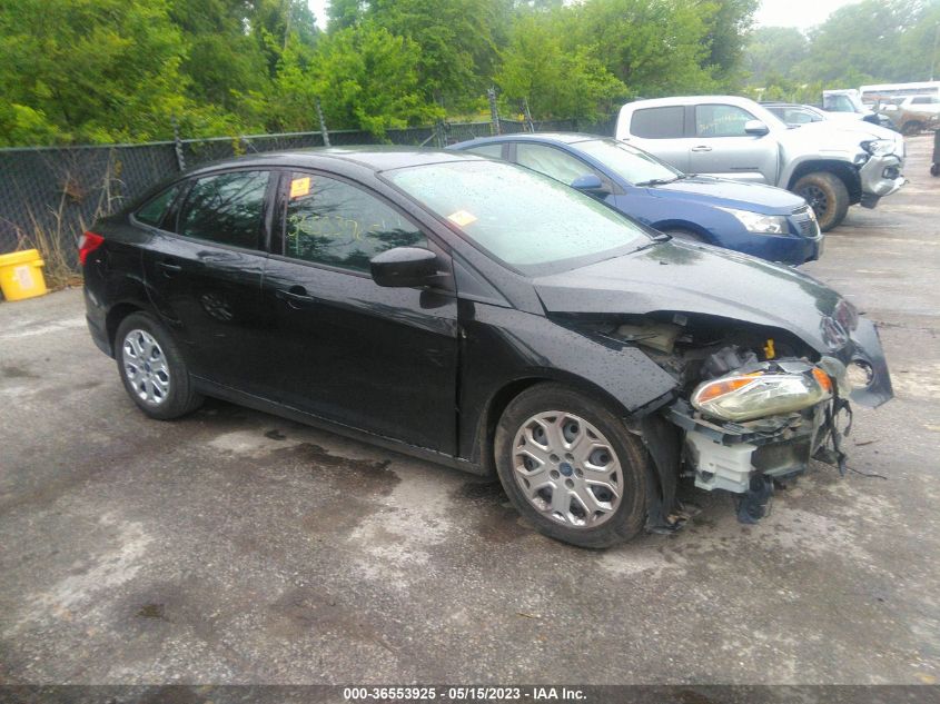 2012 FORD FOCUS SE