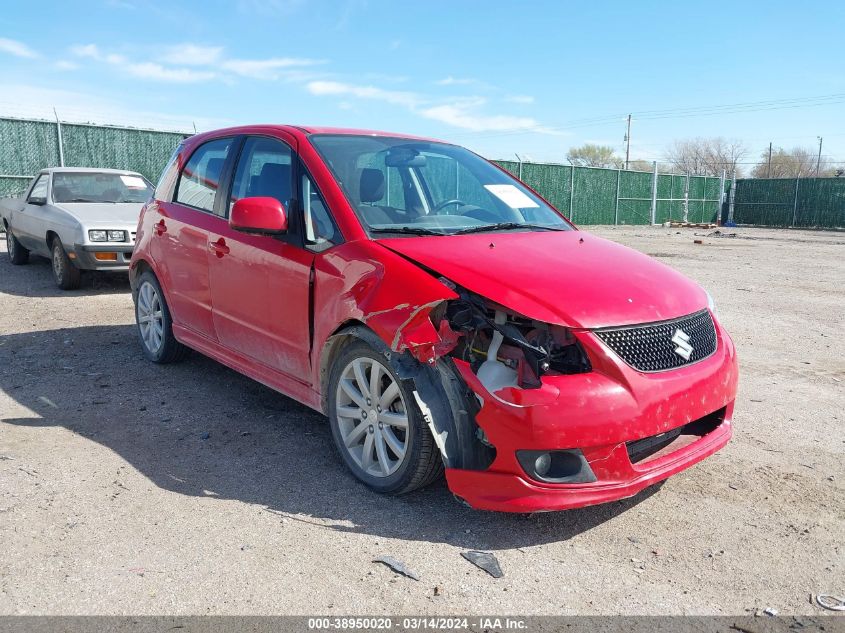 2013 SUZUKI SX4