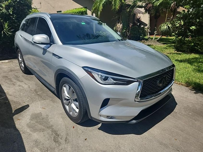 2021 INFINITI QX50 LUXE