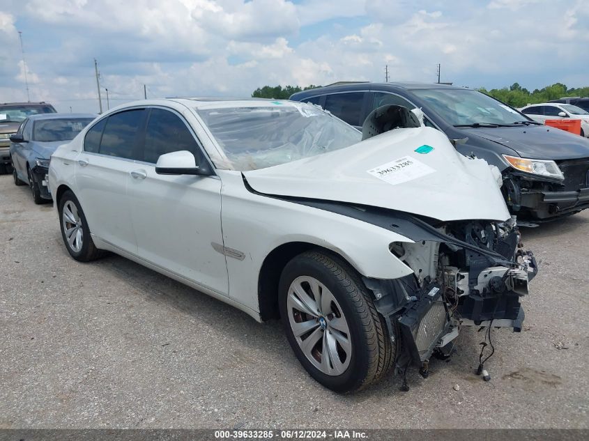 2011 BMW 740I