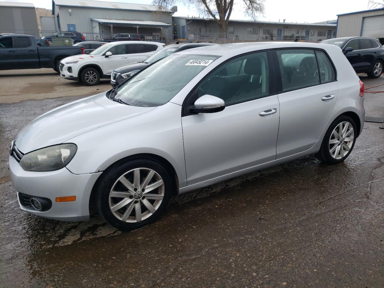 2011 VOLKSWAGEN GOLF