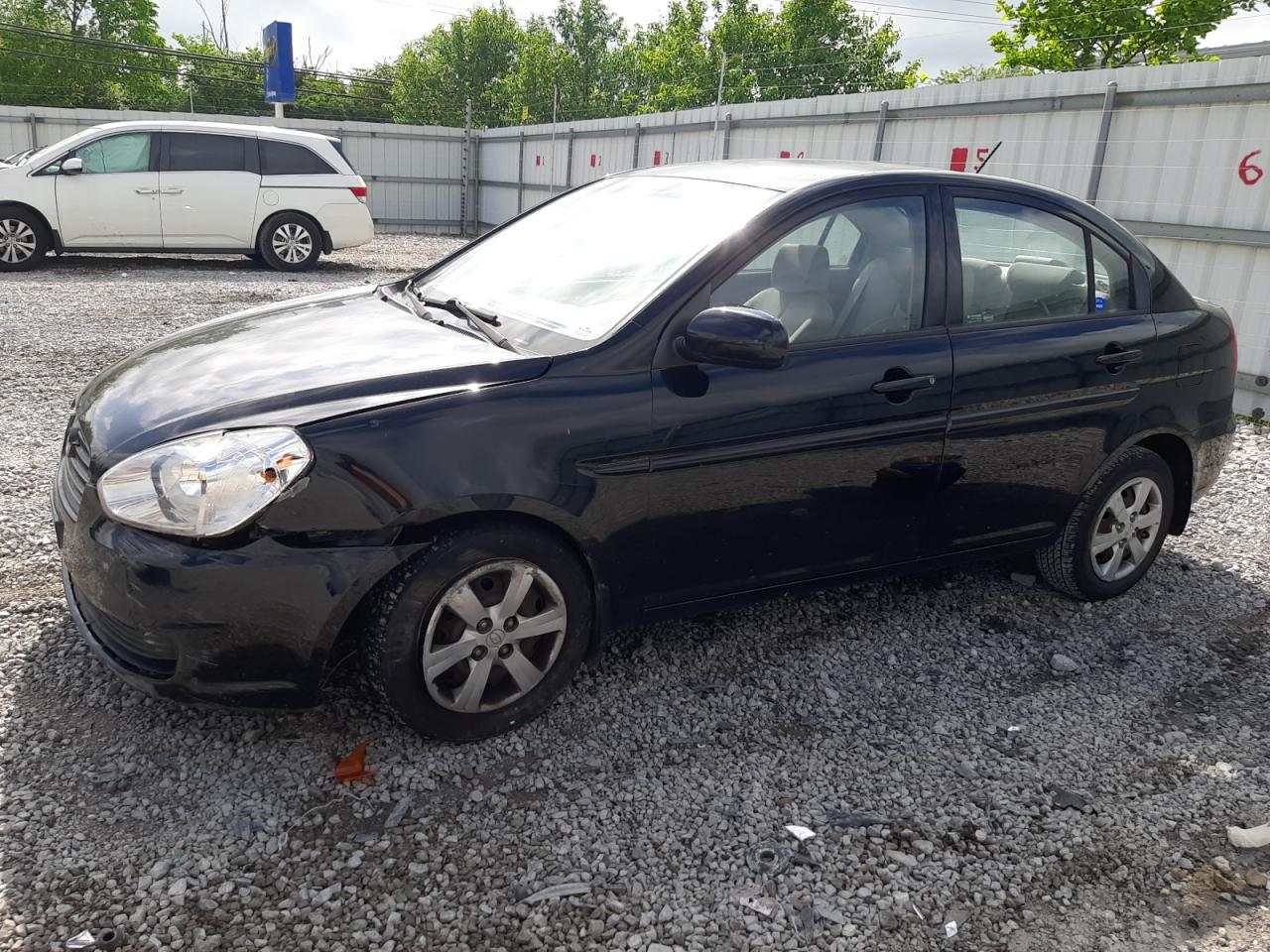 2011 HYUNDAI ACCENT GLS