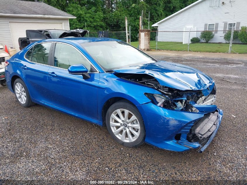 2020 TOYOTA CAMRY LE