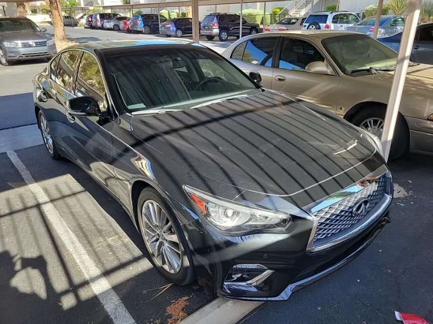 2021 INFINITI Q50 LUXE