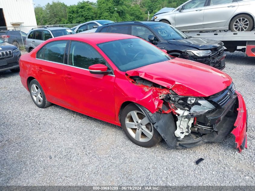 2013 VOLKSWAGEN JETTA 2.0L TDI