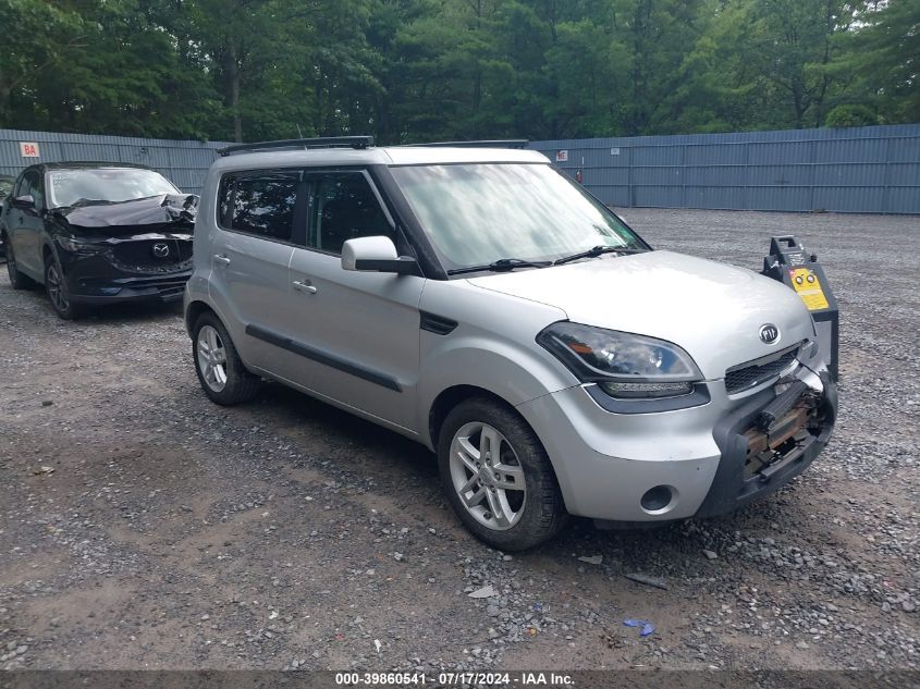 2011 KIA SOUL +