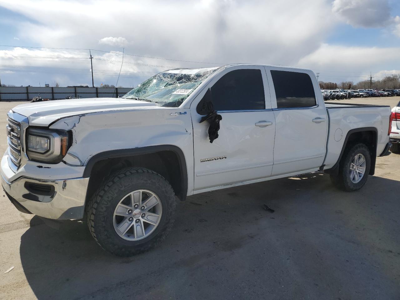 2017 GMC SIERRA K1500 SLE