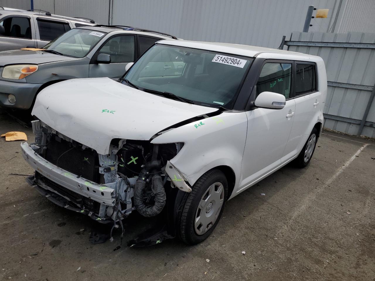 2014 TOYOTA SCION XB