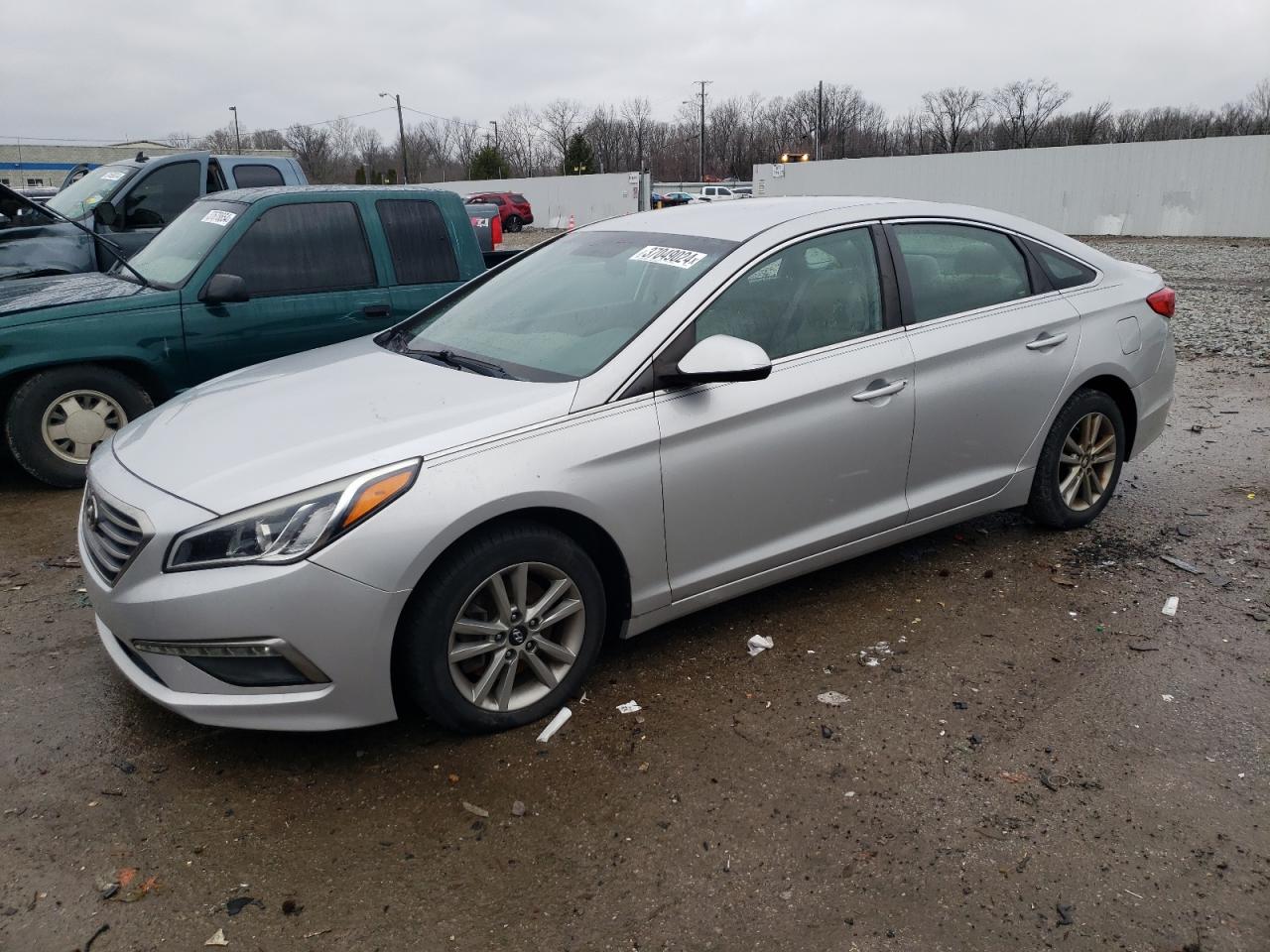 2015 HYUNDAI SONATA SE