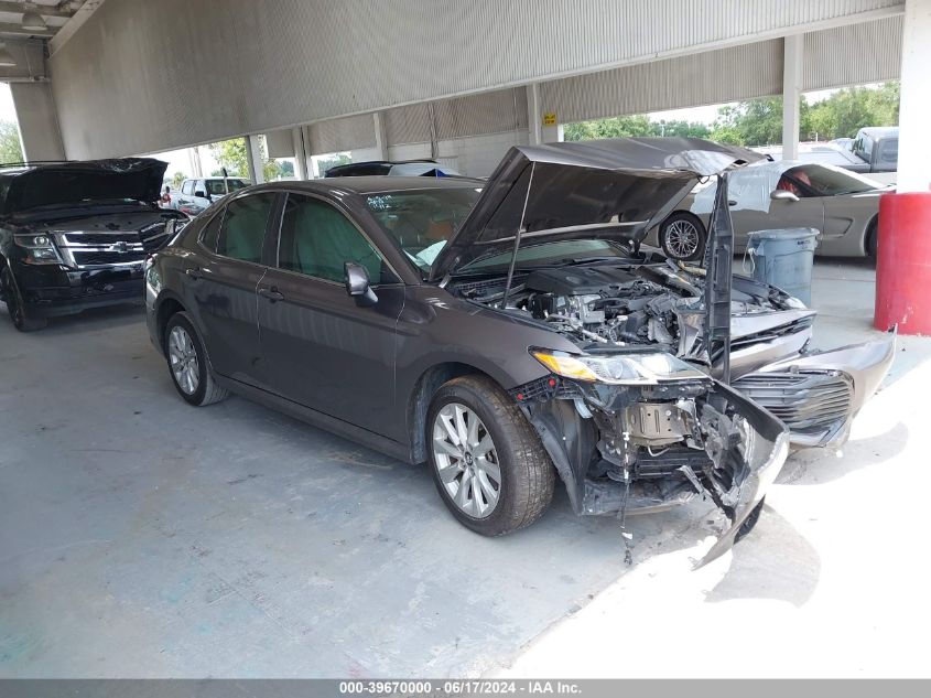 2020 TOYOTA CAMRY LE