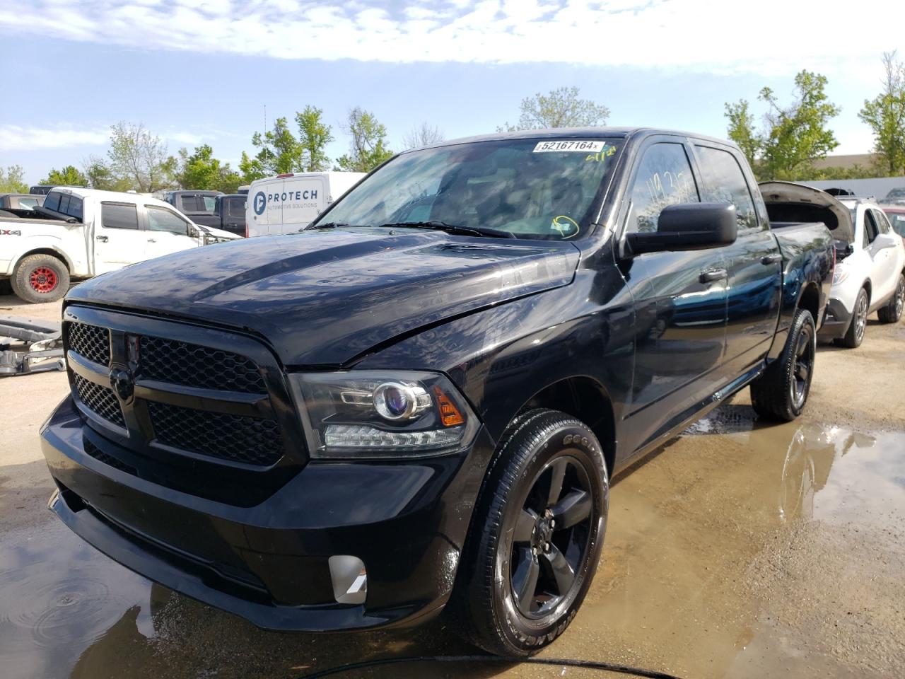 2014 RAM 1500 ST