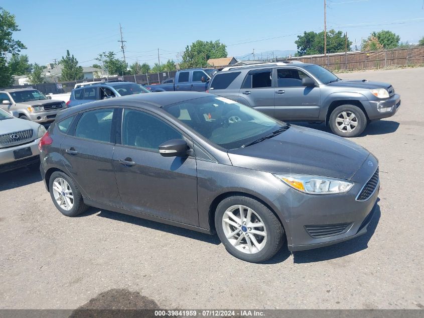 2015 FORD FOCUS SE